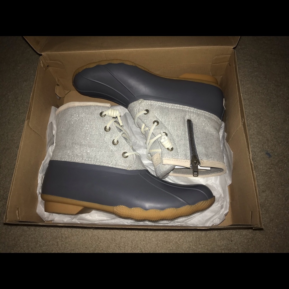 Sperry saltwater metallic grey boots